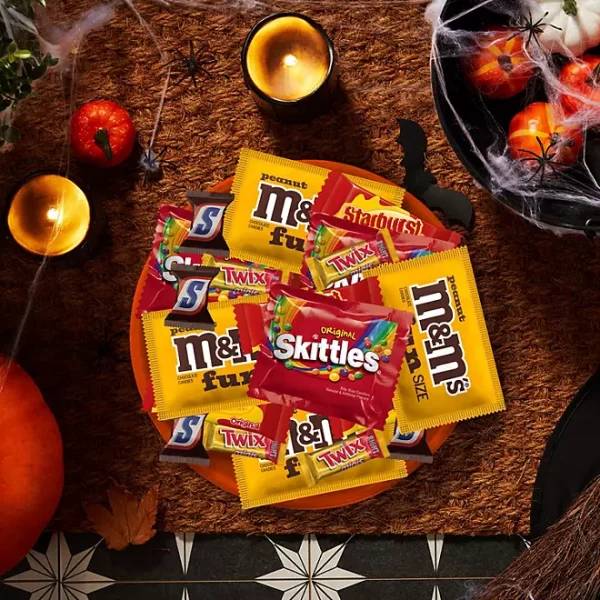 Mars Halloween Variety Pack Candy, Mini & Fun Size, 185 pcs. - Image 3